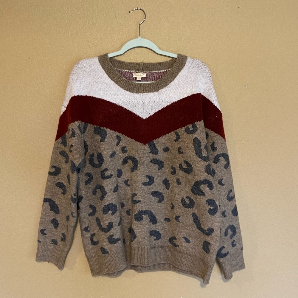 Hem & Thread Women’s Sweater